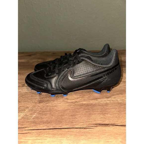 Nike Tiempo Legend 9 Club FG Soccer Cleats DA1176-001 Youth Size 4.5Y Black - Picture 8 of 9